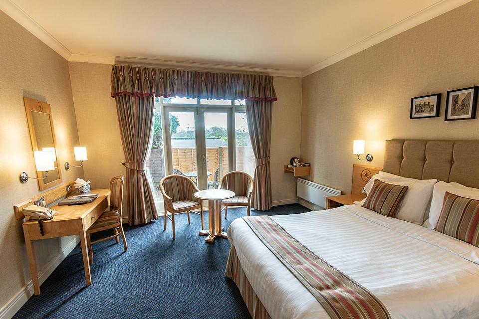 Double or Twin Room,790154433:JPEG